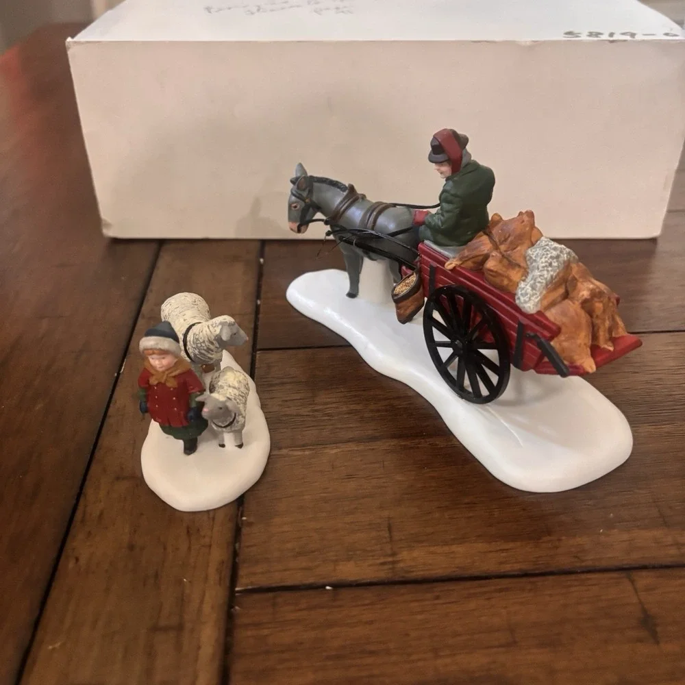 Dept 56 Bringing Fleeces to the Mill Retired Dickens Village Set Of 2 Pc READ